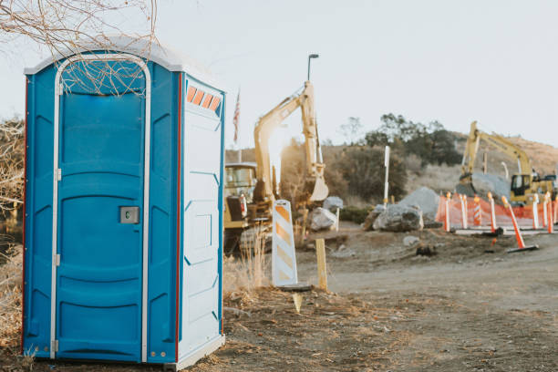 Best Portable toilet rental cost  in Random Lake, WI